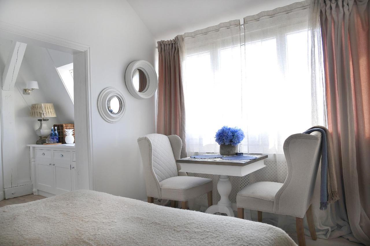 Villa Celine Mielno  Extérieur photo